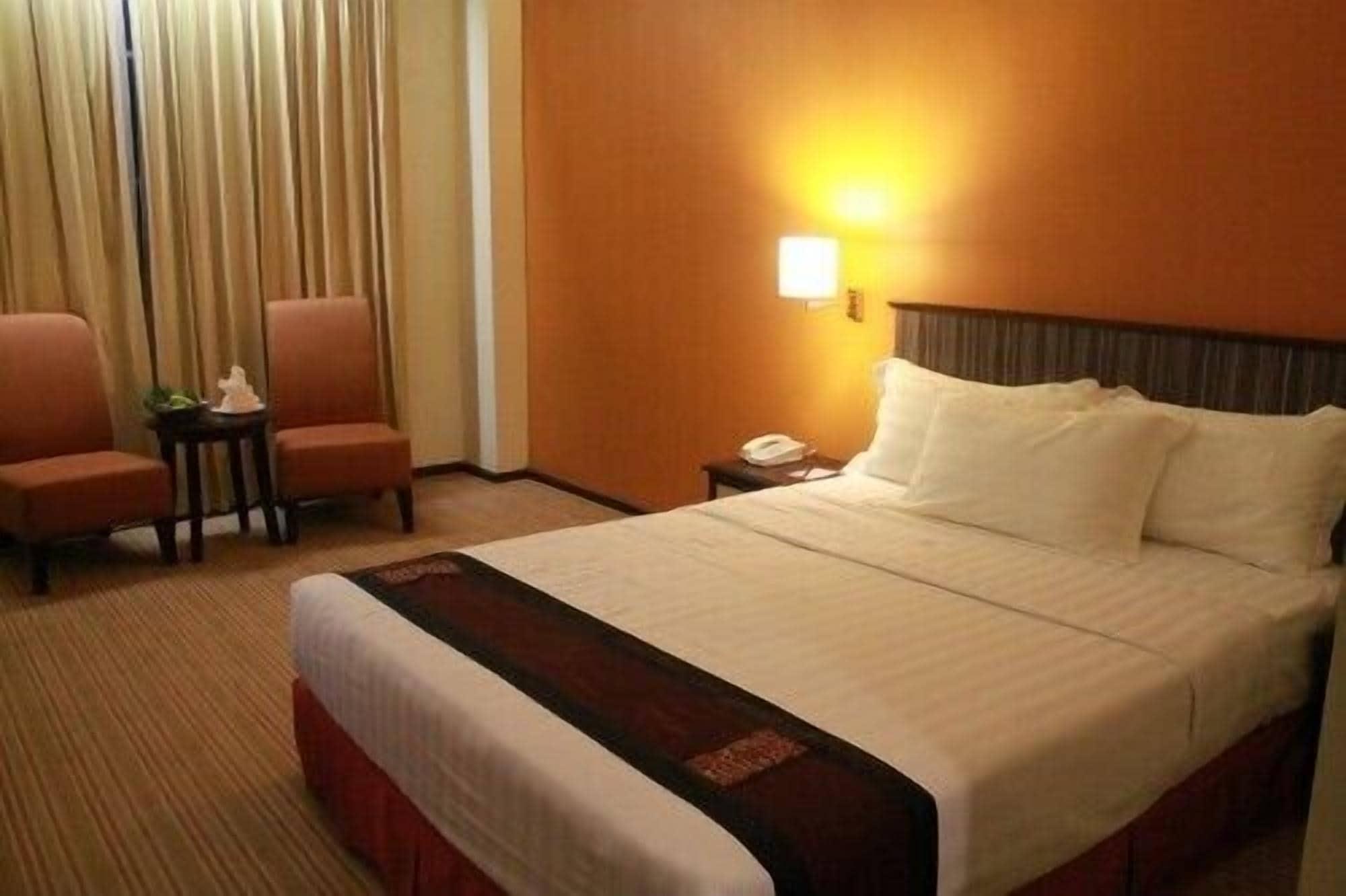 Hotel Seri Malaysia Lawas Εξωτερικό φωτογραφία