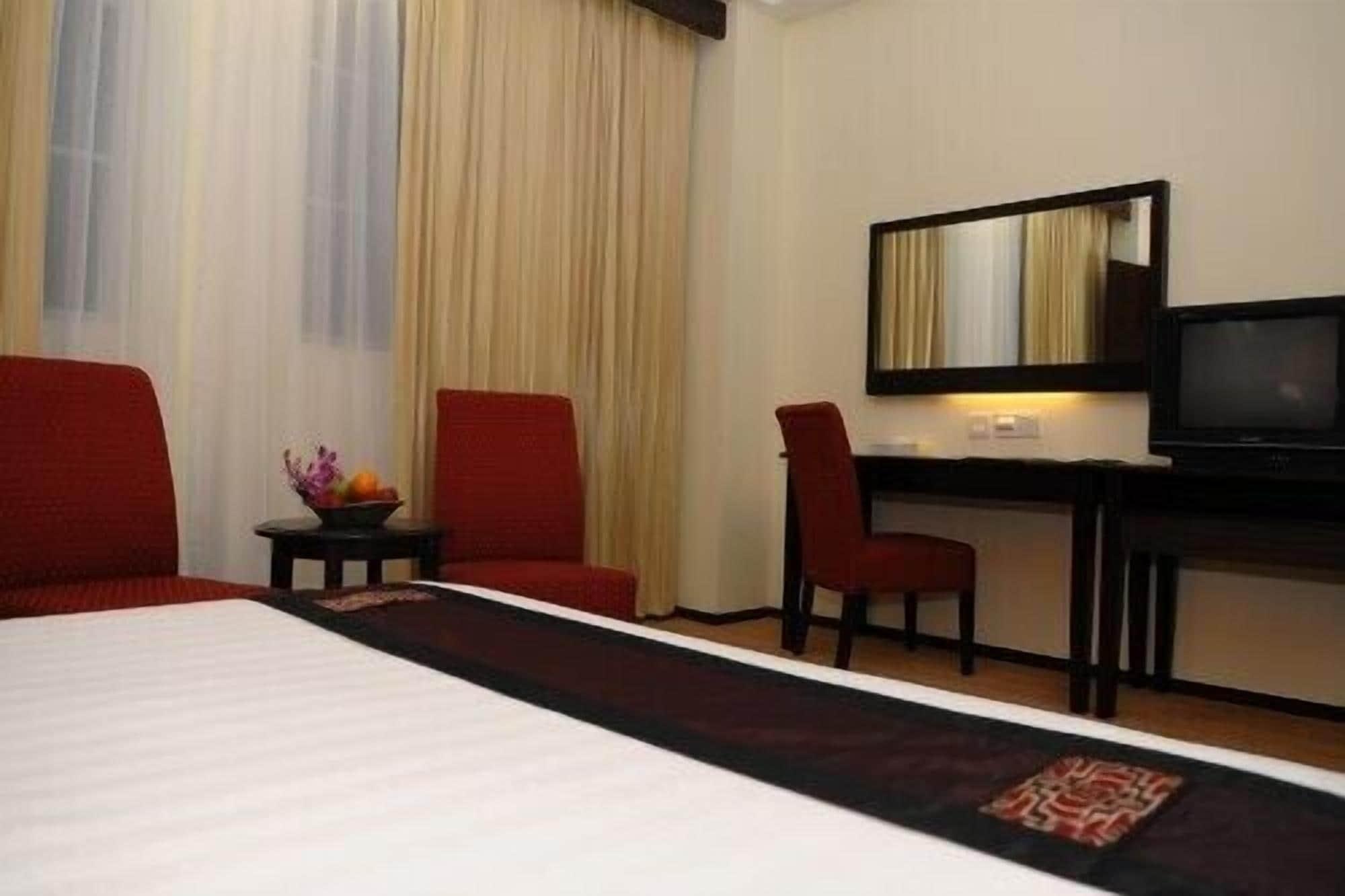 Hotel Seri Malaysia Lawas Εξωτερικό φωτογραφία