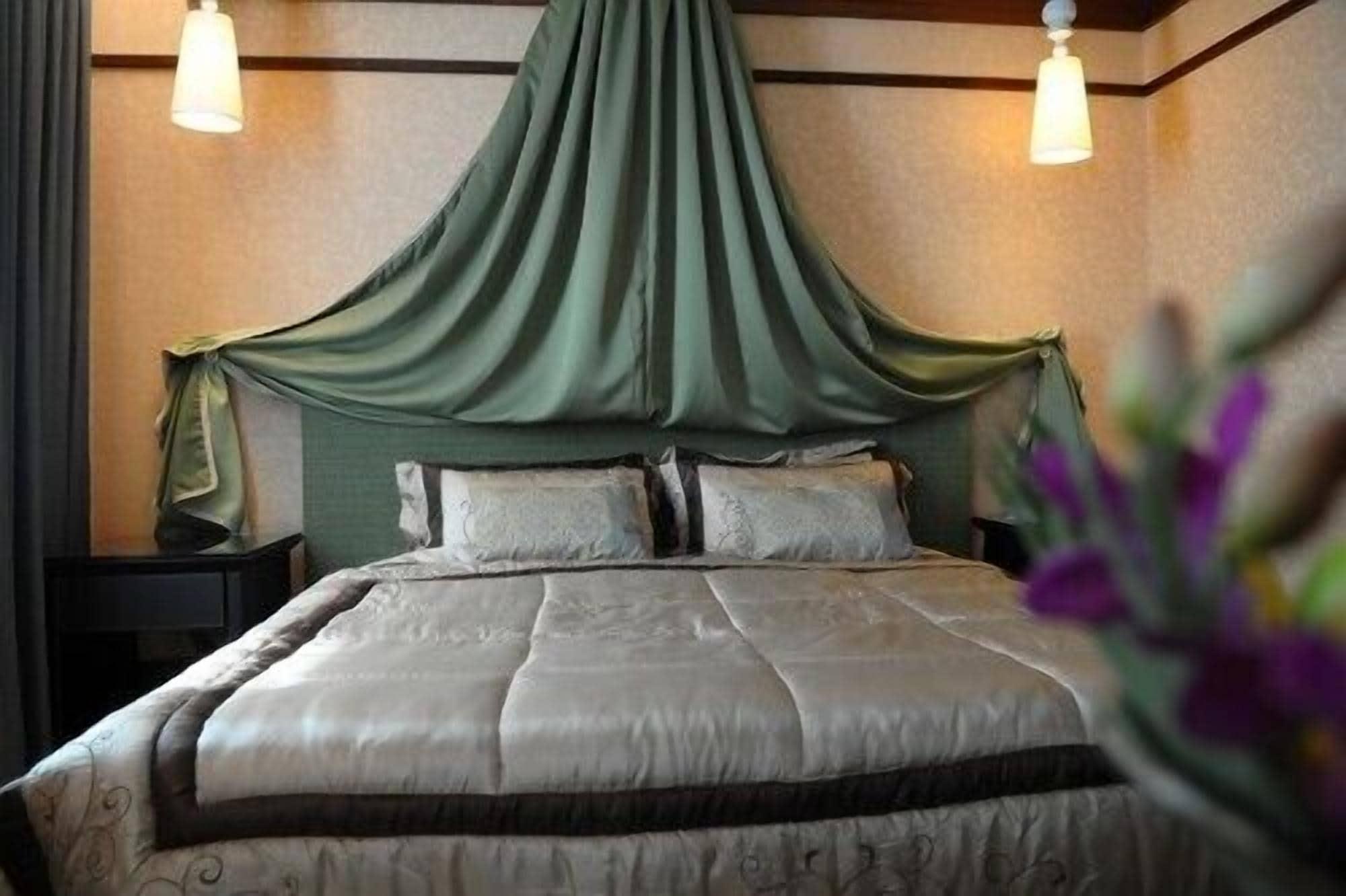 Hotel Seri Malaysia Lawas Εξωτερικό φωτογραφία