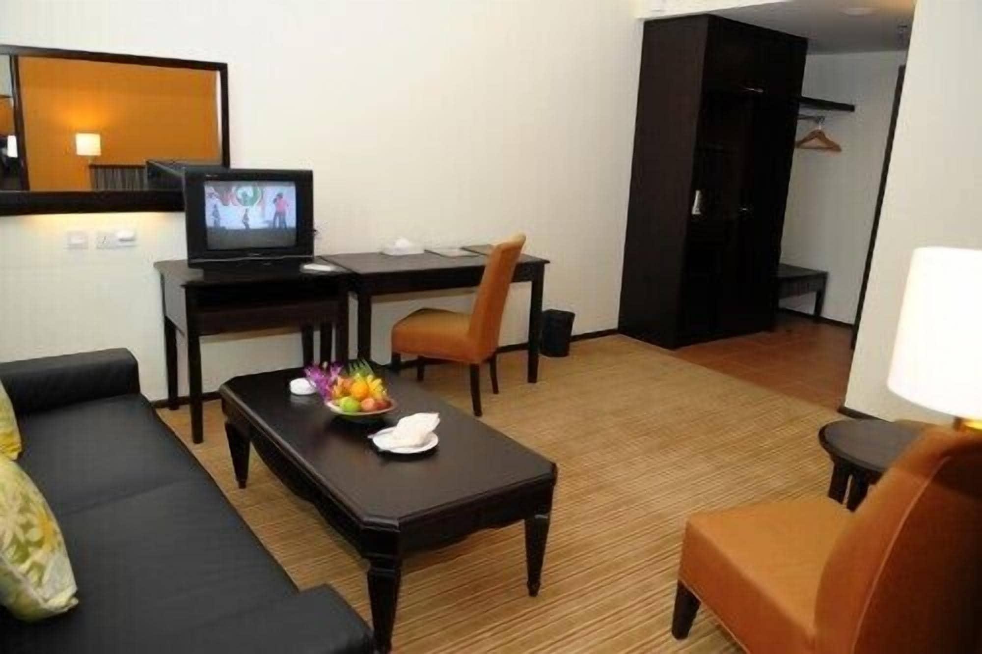 Hotel Seri Malaysia Lawas Εξωτερικό φωτογραφία