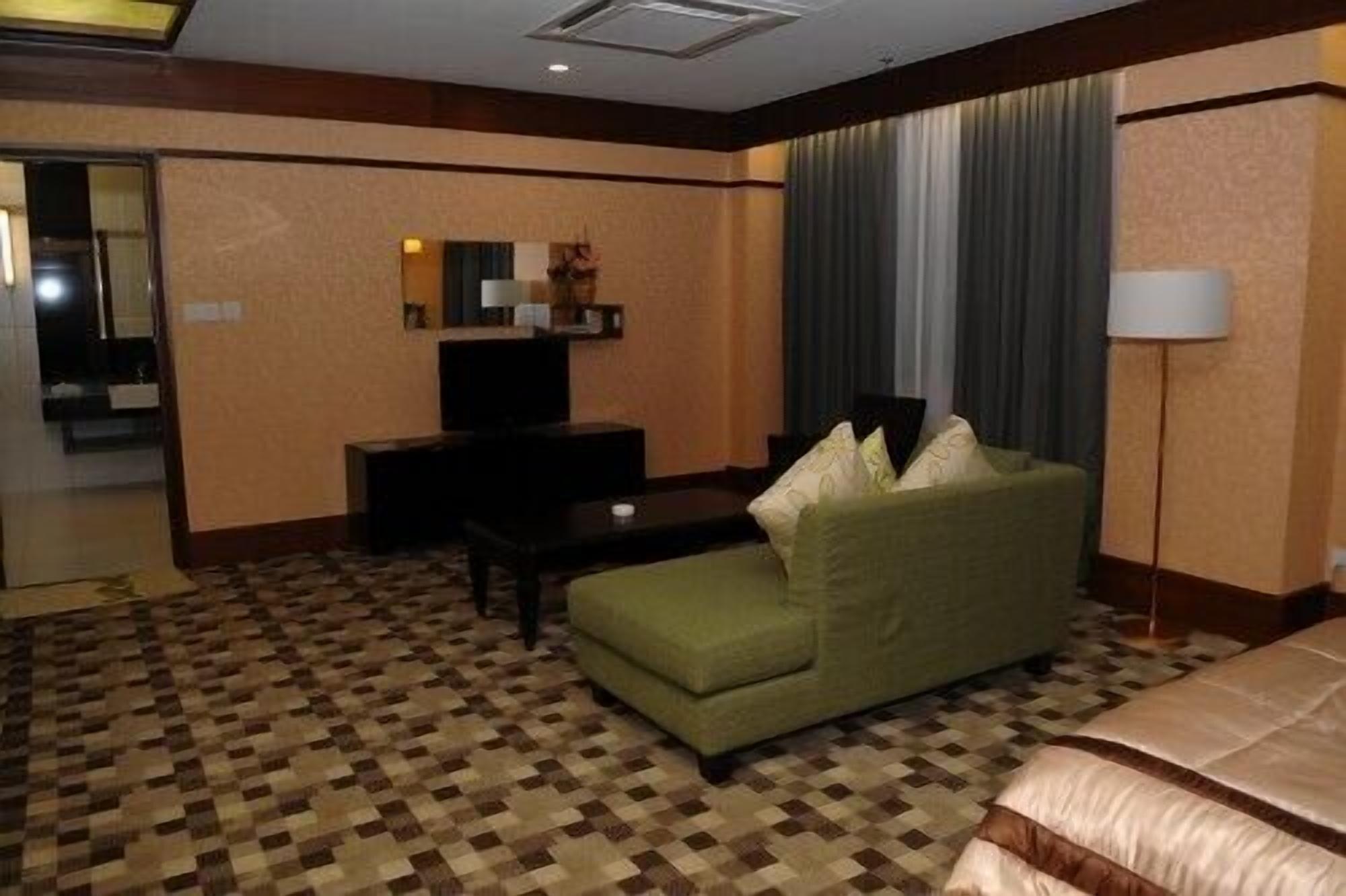 Hotel Seri Malaysia Lawas Εξωτερικό φωτογραφία