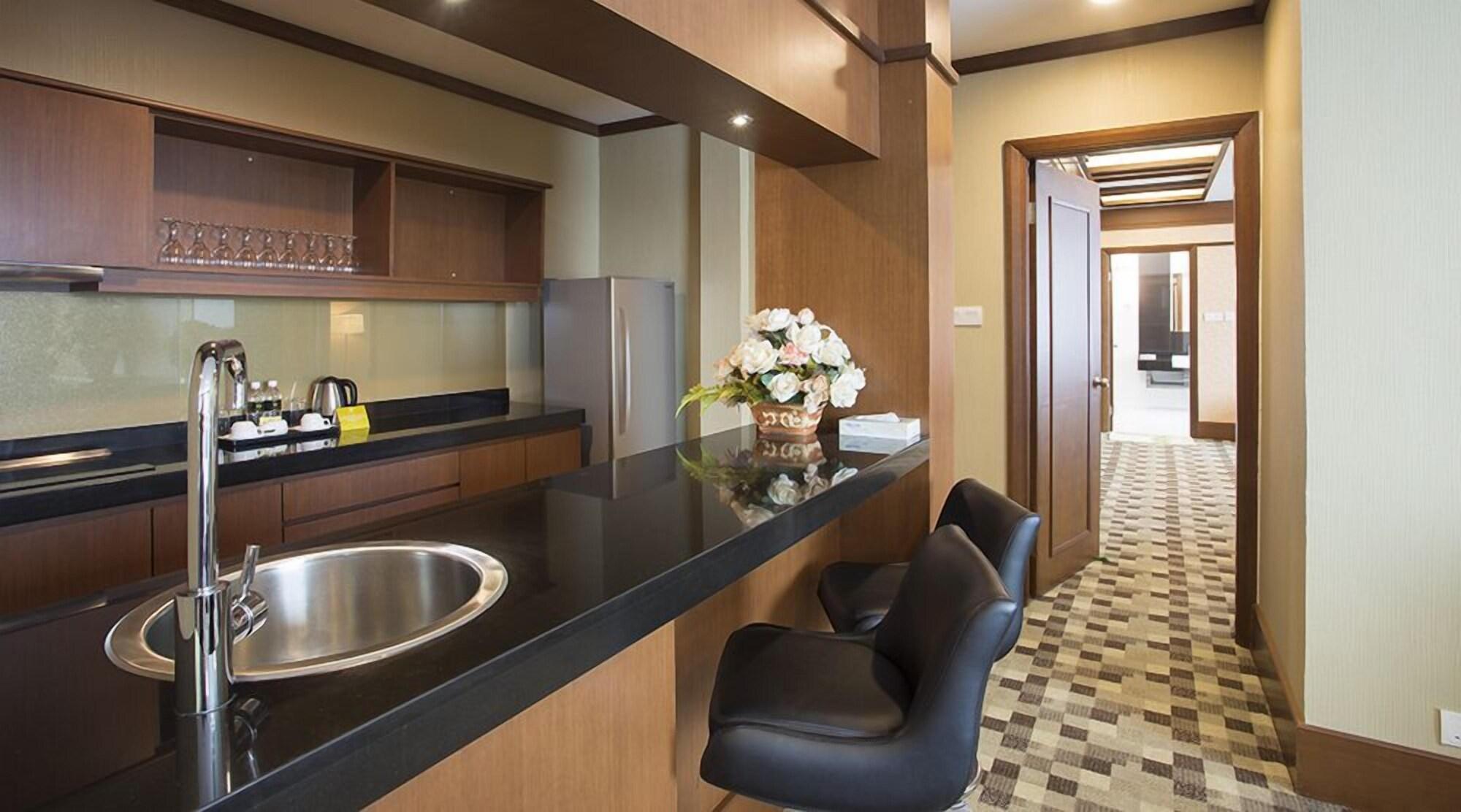 Hotel Seri Malaysia Lawas Εξωτερικό φωτογραφία